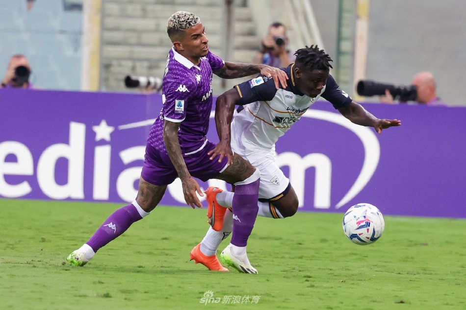 更是对勒沃 更是对勒沃