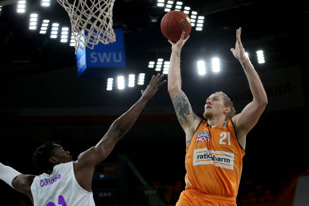 一个体育竞 一个体育竞