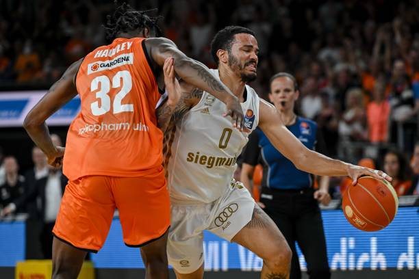 体育赛事成 体育赛事成