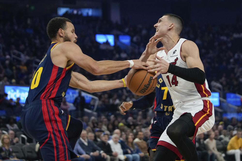 前锋创造空 前锋创造空